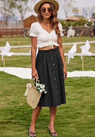 Women's Midi Skirt - A-Line Silhouette - Front Buttons - Side Pockets