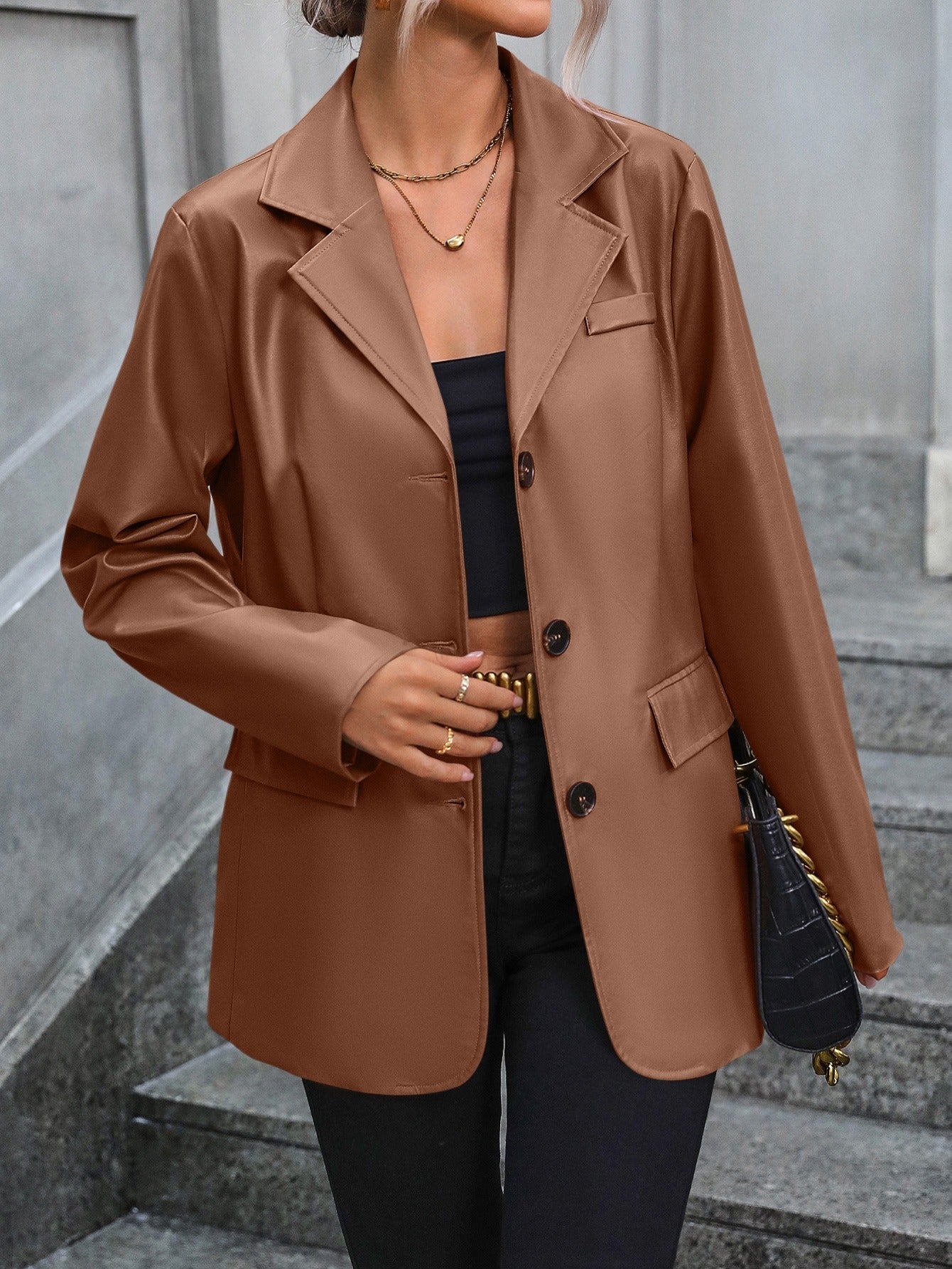 Women’s Blazer – Tailored Fit – Single-Breasted – Notched Lapel – Flap Pockets
