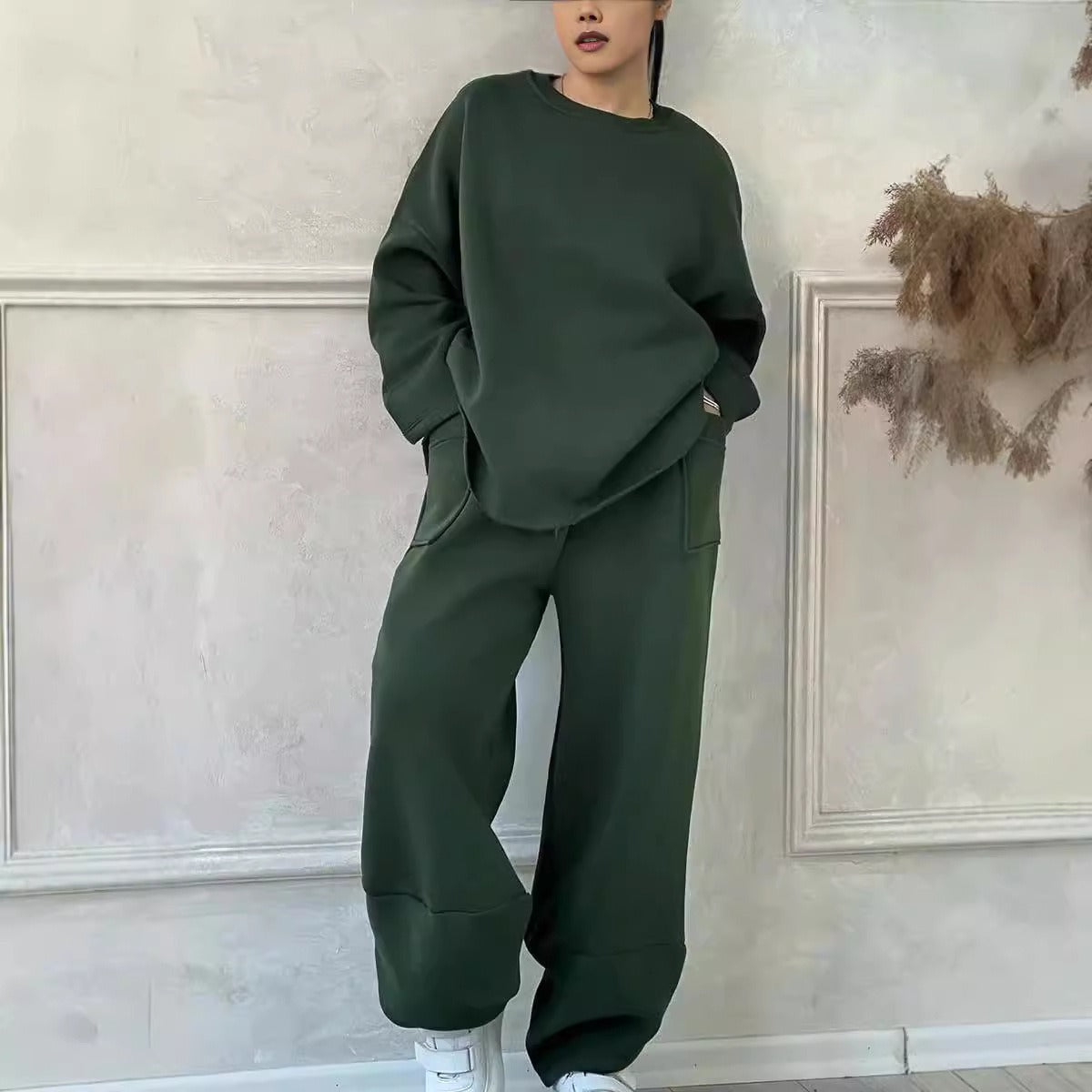 Women’s Lounge Set – Cotton Blend – Oversized Fit – Crew Neck – Wide Leg Pants