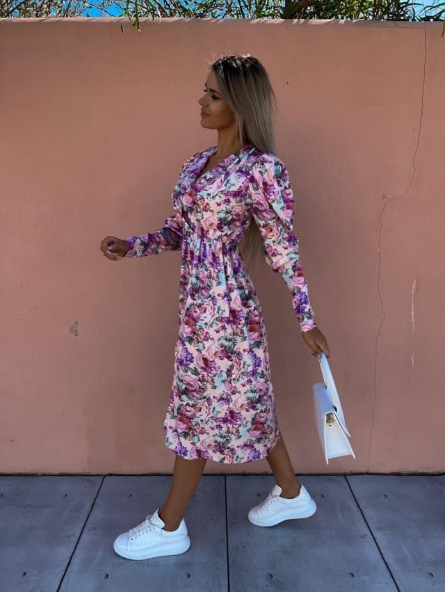 Women's Maxi Dress - Tailored Fit - High Neck - Puff Shoulder Detail
