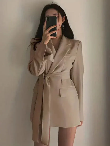 Women’s Blazer Dress – Tailored Fit – Belted Waist – Long Sleeve – Woven Fabric