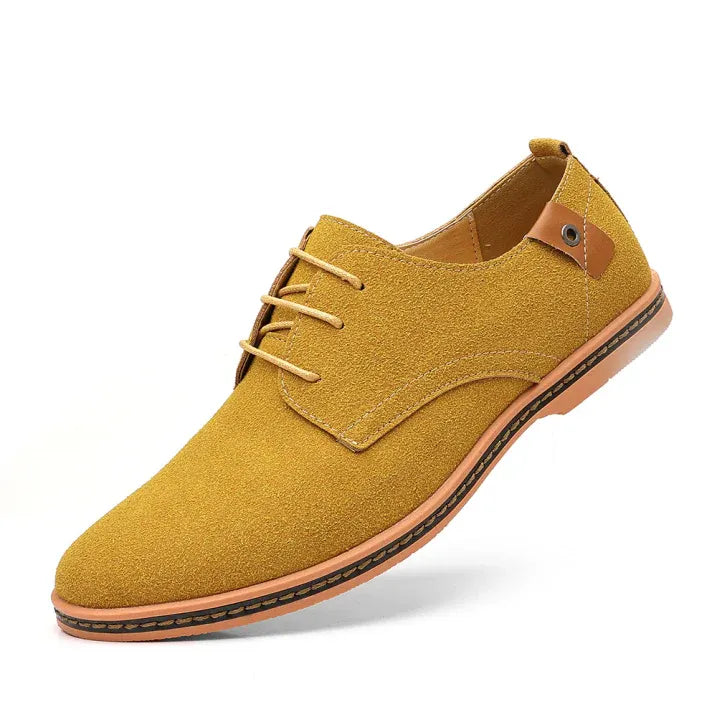 Men’s Casual Shoes – Suede-Like Finish – Low Cut – Lace-Up – Rounded Toe Fit