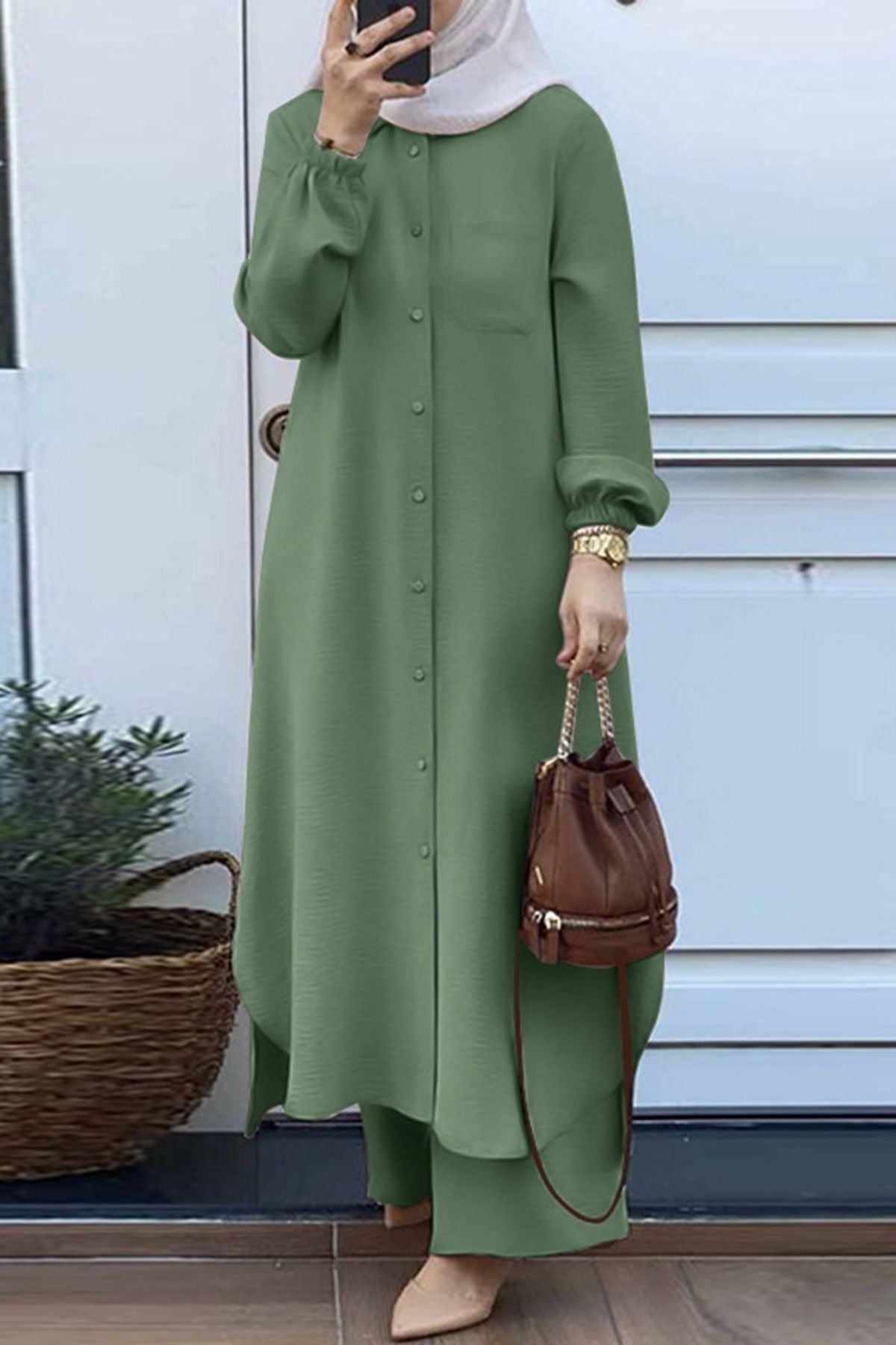Women’s Tunic Set – Relaxed Fit – Stand Collar – Long Sleeve – Full-Length Trousers