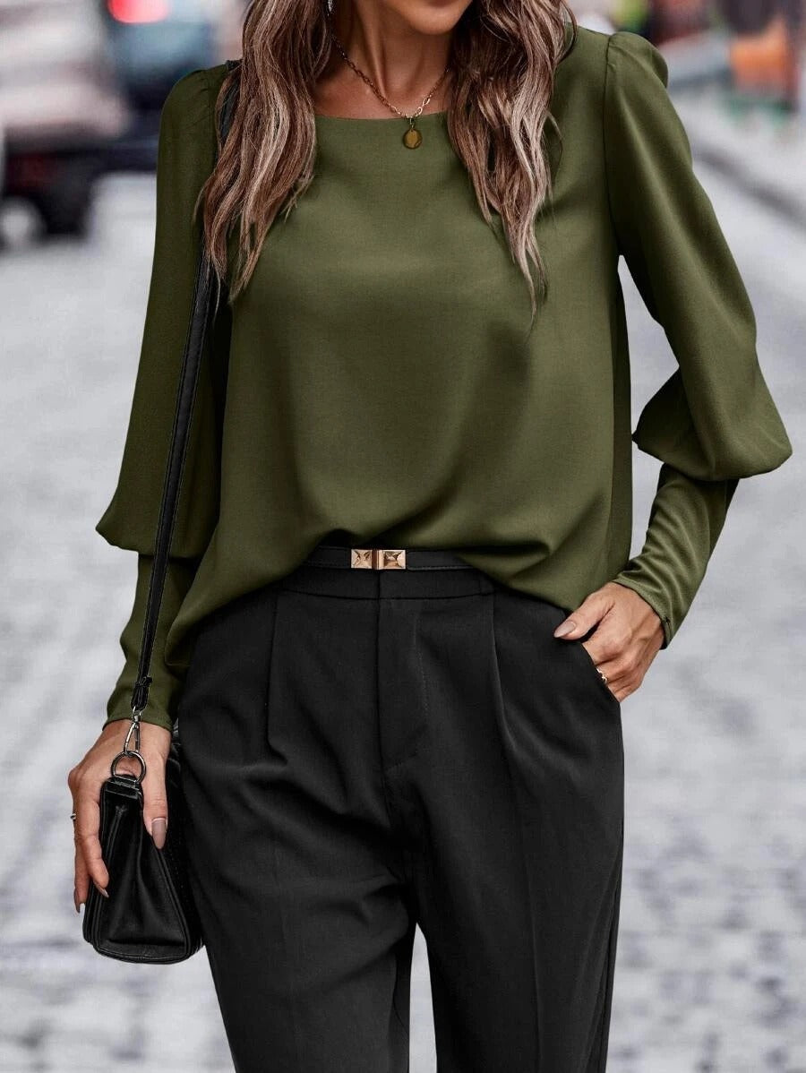 Women’s Blouse – Satin Look – Relaxed Fit – Puff Sleeve – Button Front – Hip Length