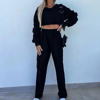 Women’s 2-piece Set – Cropped Sweatshirt – Relaxed Fit – Soft Knit – Casual Loose Pants