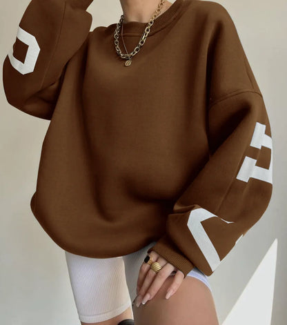 Women’s Sweatshirt – Oversized Fit – Cotton Blend – Graphic Sleeve – Crew Neck