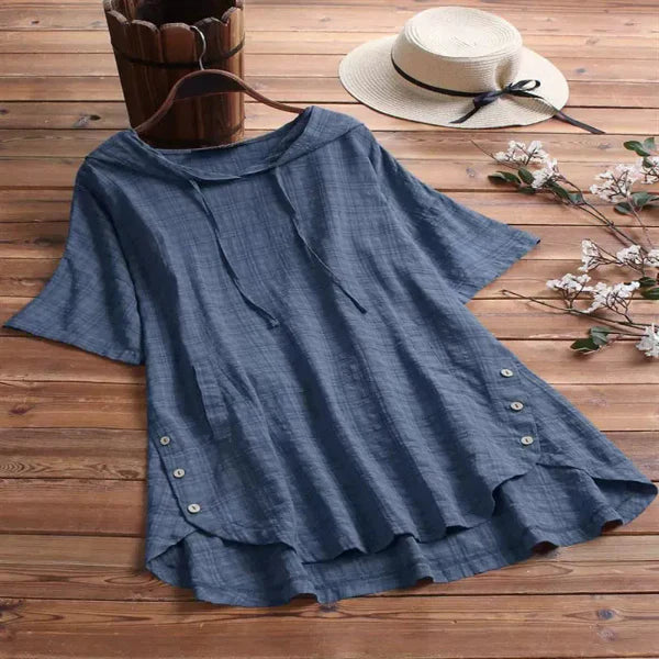 Women’s Tunic Shirt – Relaxed Fit – Plaid Pattern – Hoodie – Rolled Sleeves