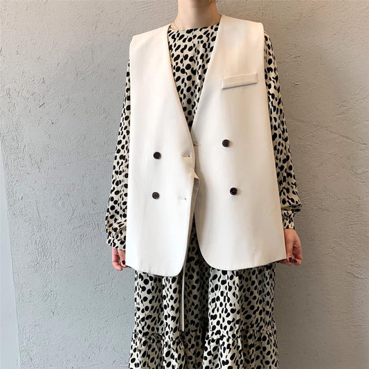 Women’s Suit Vest – Loose Fit – Double-Breasted – Hip Length – Tailored Layering