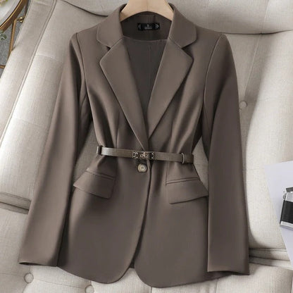 Women’s Blazer – Tailored Fit – Wool Blend – Belted Waist – Single Button – Classic Lapel