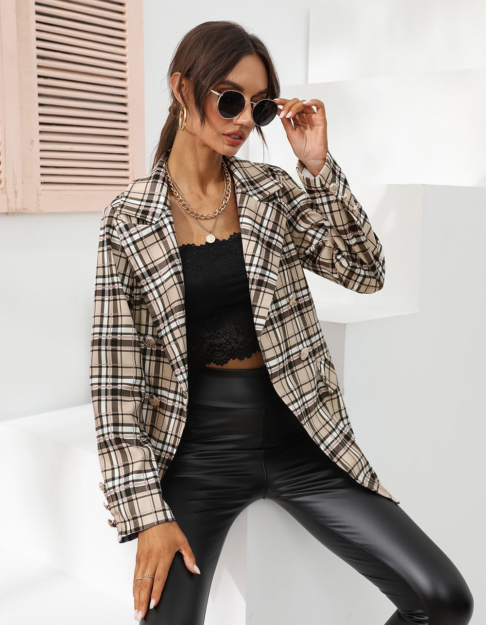 Women’s Suit Jacket – Tailored Fit – Double-Breasted – Vertical Striped – Woven Fabric