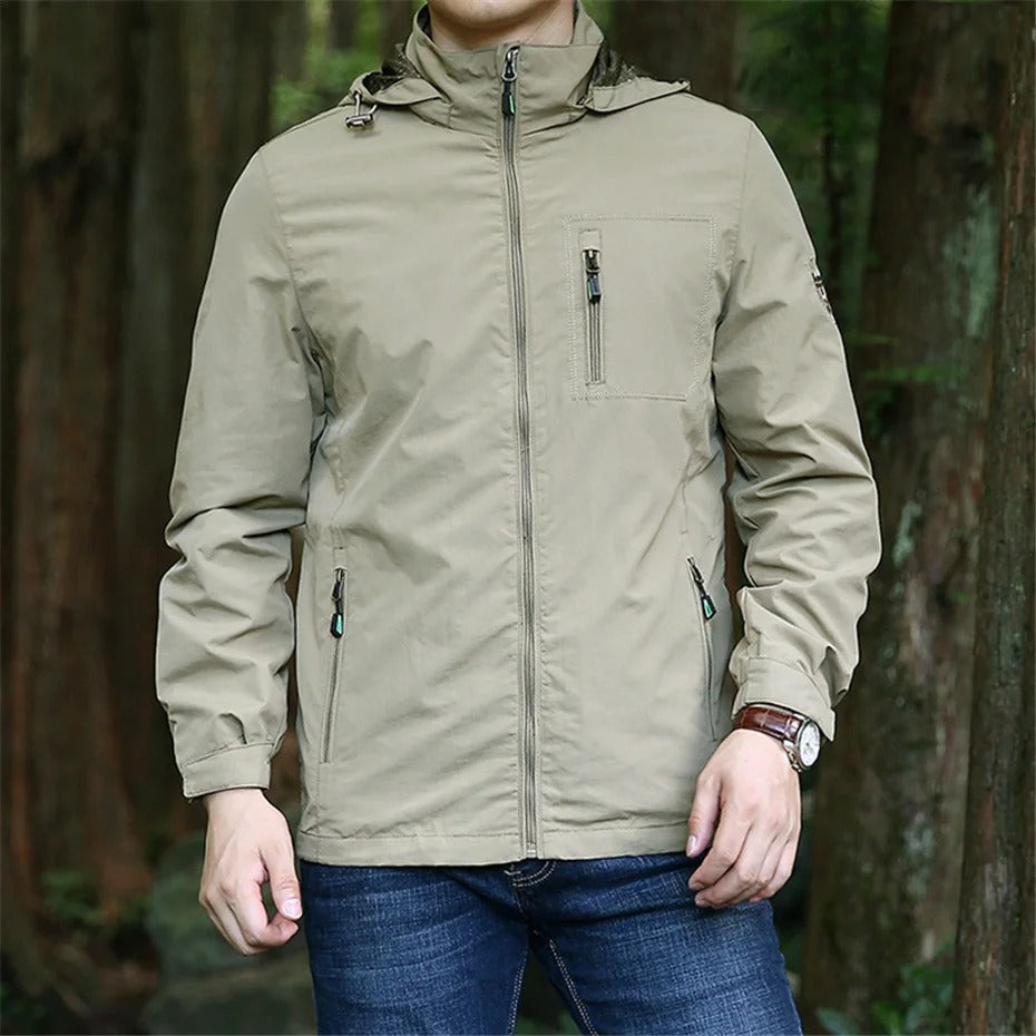 Men’s Outdoor Jacket – Water-Resistant – Tailored Fit – Hooded – Zippered Pockets