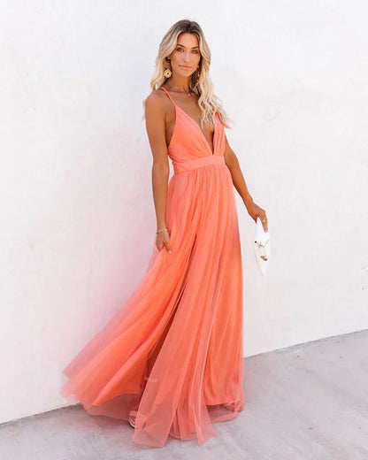 Women’s Long Dress – Chiffon Feel – V-Neck – Spaghetti Straps – Formal Fit