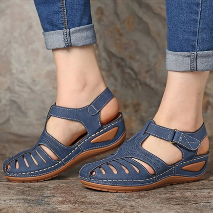 Women’s Sandals – Ergonomic Fit – Cushioned Sole – Adjustable Straps – Breathable Design