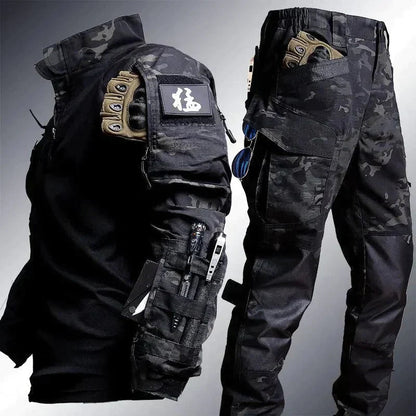 Men’s Tactical Set – Slim Fit Top with High Neck – Durable Cargo Pants with Pockets
