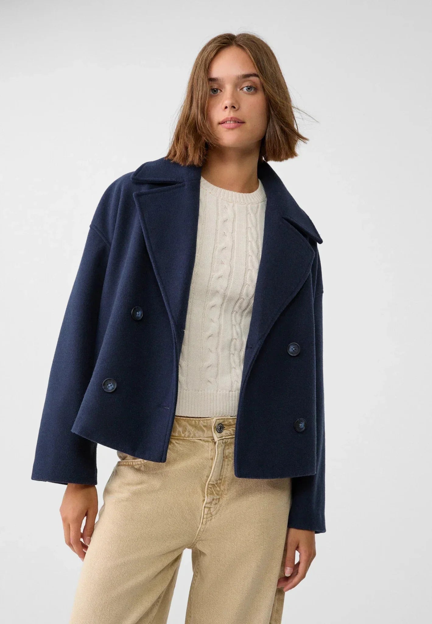 Women’s Double-Breasted Jacket – Wool Look – Oversized Fit – Cropped Structured Design