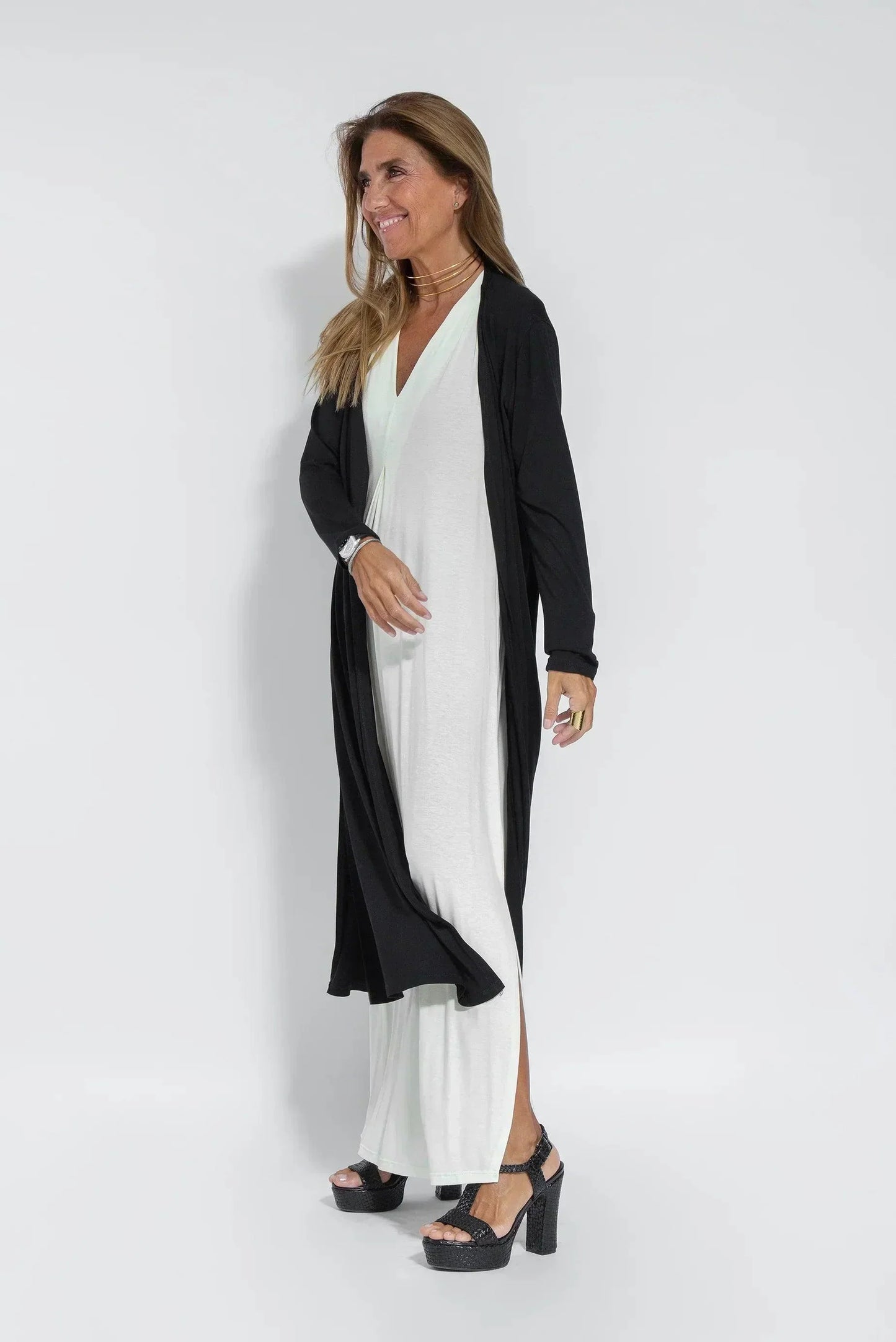Women's Maxi Dress - Sleeveless A-Line - Lightweight Flowy V-Neck Elegant Fit