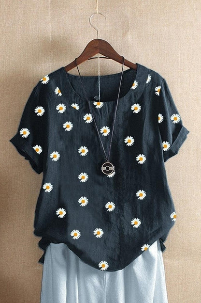 Women’s T-Shirt – Relaxed Fit – Daisy Floral Print – Short Sleeve – Breathable Blend