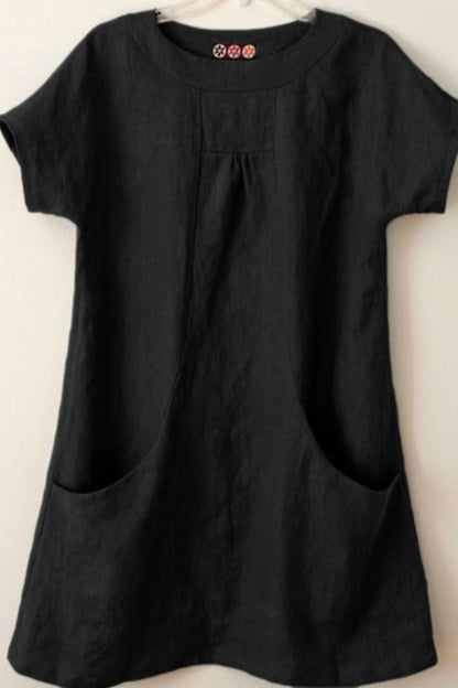 Women’s Blouse – Relaxed Fit – Natural Fibers – Short Sleeve – Front Pockets