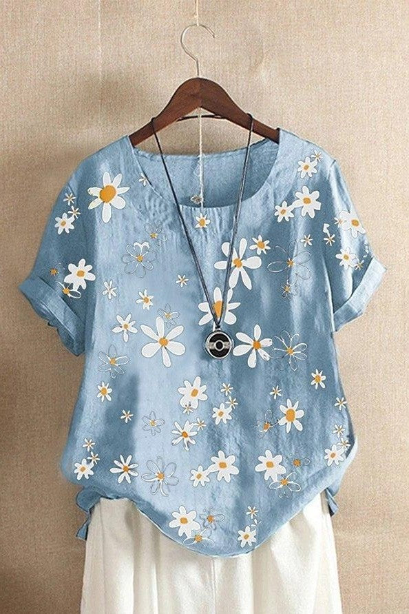 Women’s T-Shirt – Relaxed Fit – Soft Knit – Floral Print – Short Sleeve Casual Wear