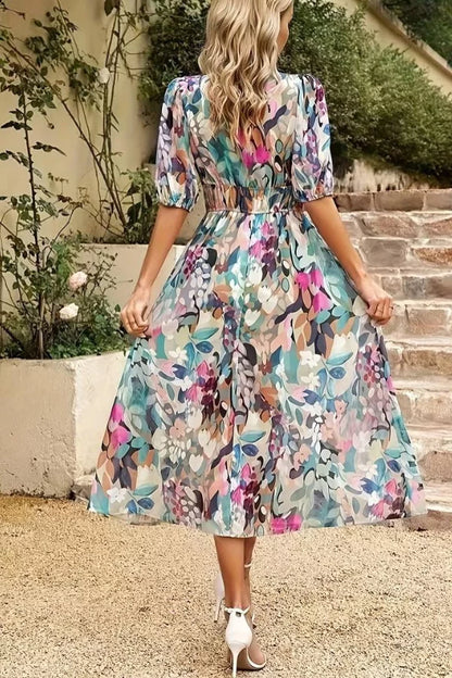 Women’s Midi Dress – Flowy Fit – V-Neck – Puff Sleeve – Floral Print – Cinched Waist