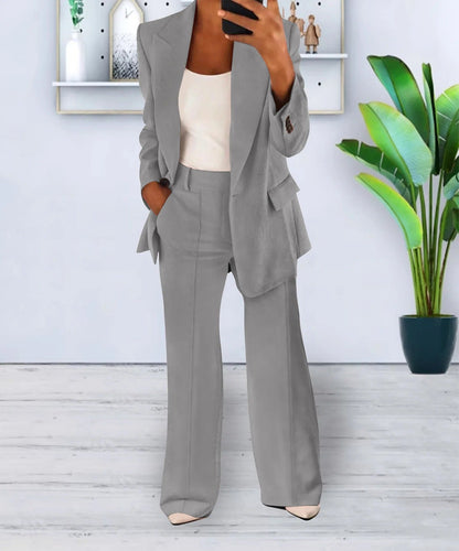 Women’s Two-Piece Set – Tailored Fit – Single Button – Notched Lapel – Formal Office Wear