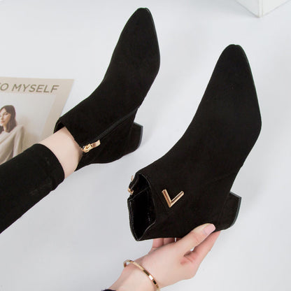 Women’s Ankle Boots – Leather – Pointed Toe – Block Heel – Side Zip – Sleek Fit