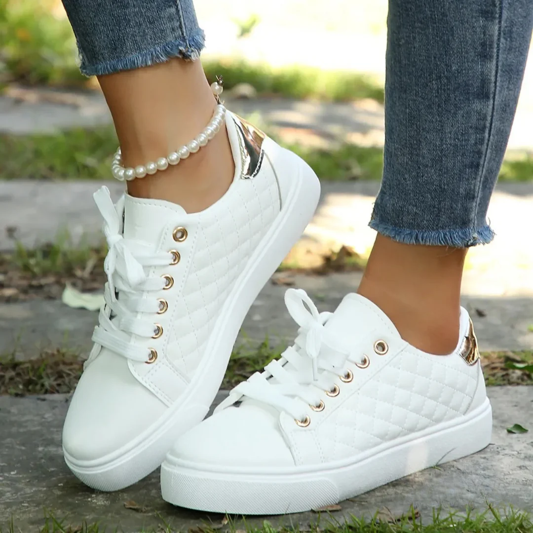 Women’s Sneakers – Quilted Texture – Orthopedic Support – Cushioned Sole – Lace-Up