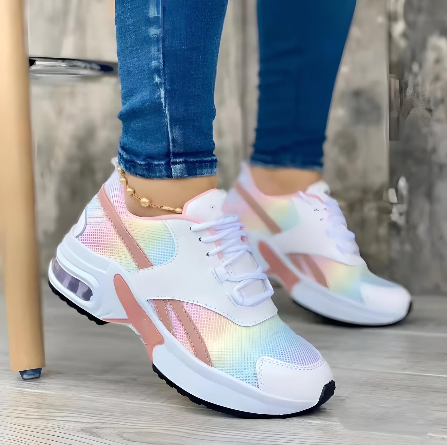 Women’s Sneakers – Chunky Ergonomic Fit – Breathable Upper – Cushioned Sole