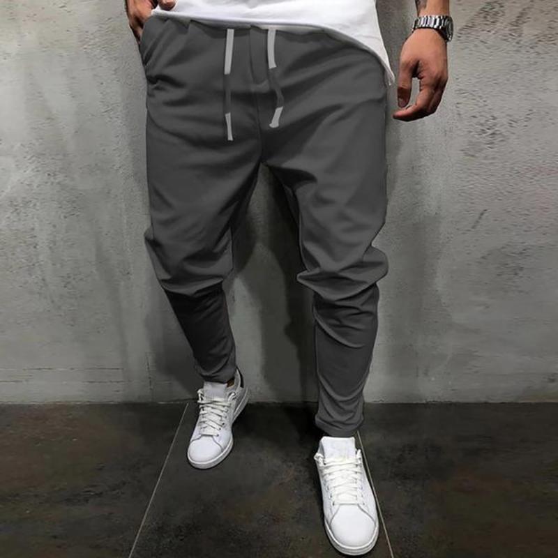 Modern, loose-fitting chino trousers for men