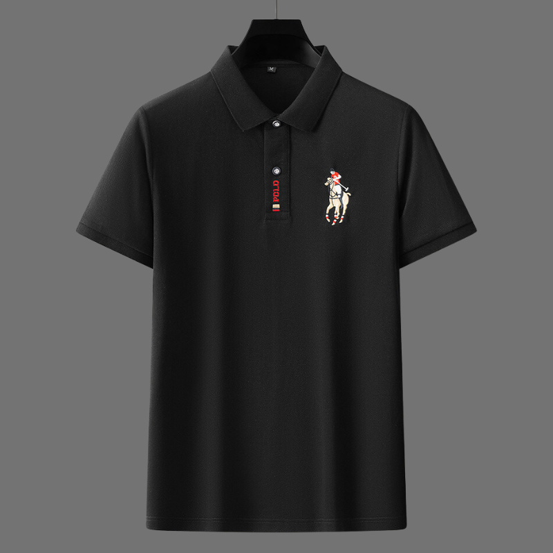 Fashionable, soft polo shirt for men